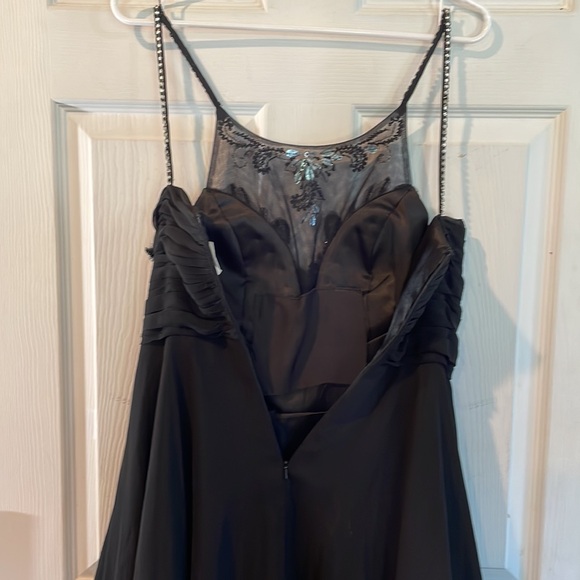Faby Luxe Couture Size Medium Black Embellished Dress - Picture 10 of 15
